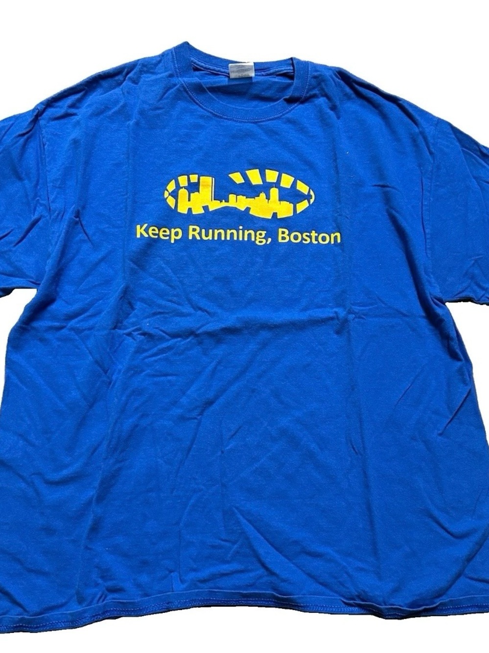 Gildan Keep Running Boston Blue Short Sleeve T Shirt Size XL